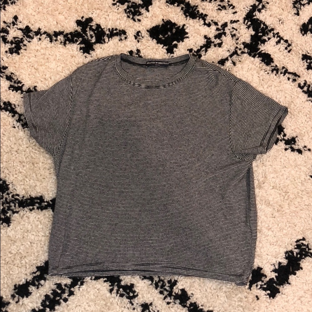 brandy black and white cropped tee